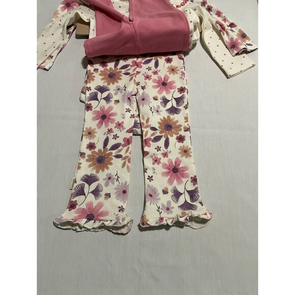 Huggies Baby wear 4 Piece Layette Set 18M Florals Organic Cotton - Picture 4 of 5